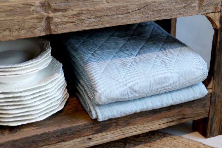 Aix quilt vattæppe med mælkedrengestriber
