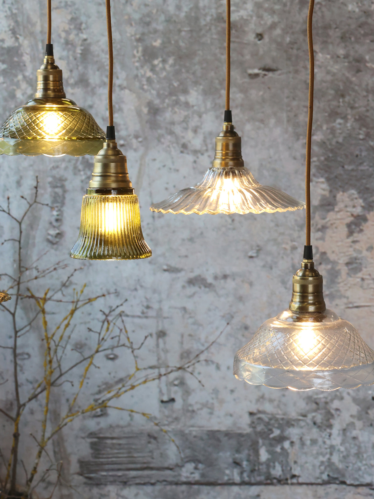 Lampe med messingtop